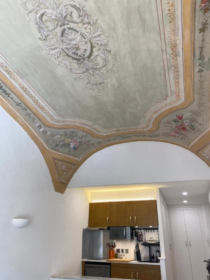 Appartement Lovely - Heart Of Menton, Near The Beach.